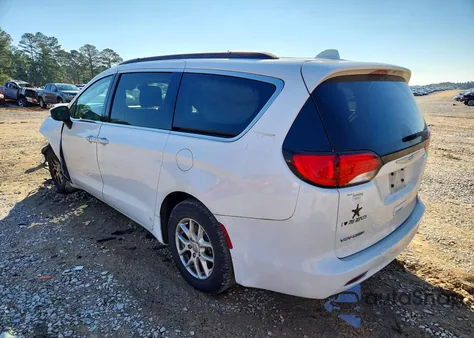 2020 Chrysler Voyager Lxi из США, поврежденный, VIN 2C4RC1DG3LR164378